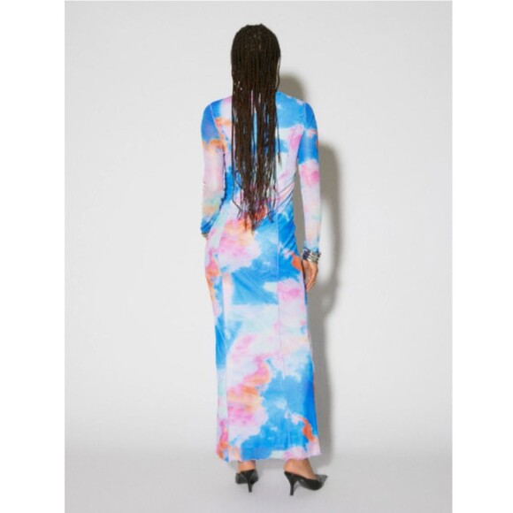 Somethingnew by Vero Moda Cloud Print Mesh Maxi Dress Medium - Picture 2 of 7